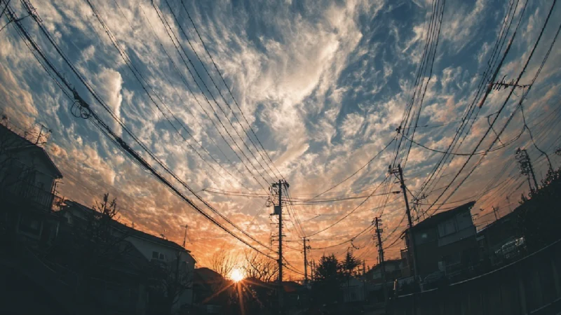 太陽フレアの影響で通信障害や大停電が起こる!?｜第106回世見深掘り